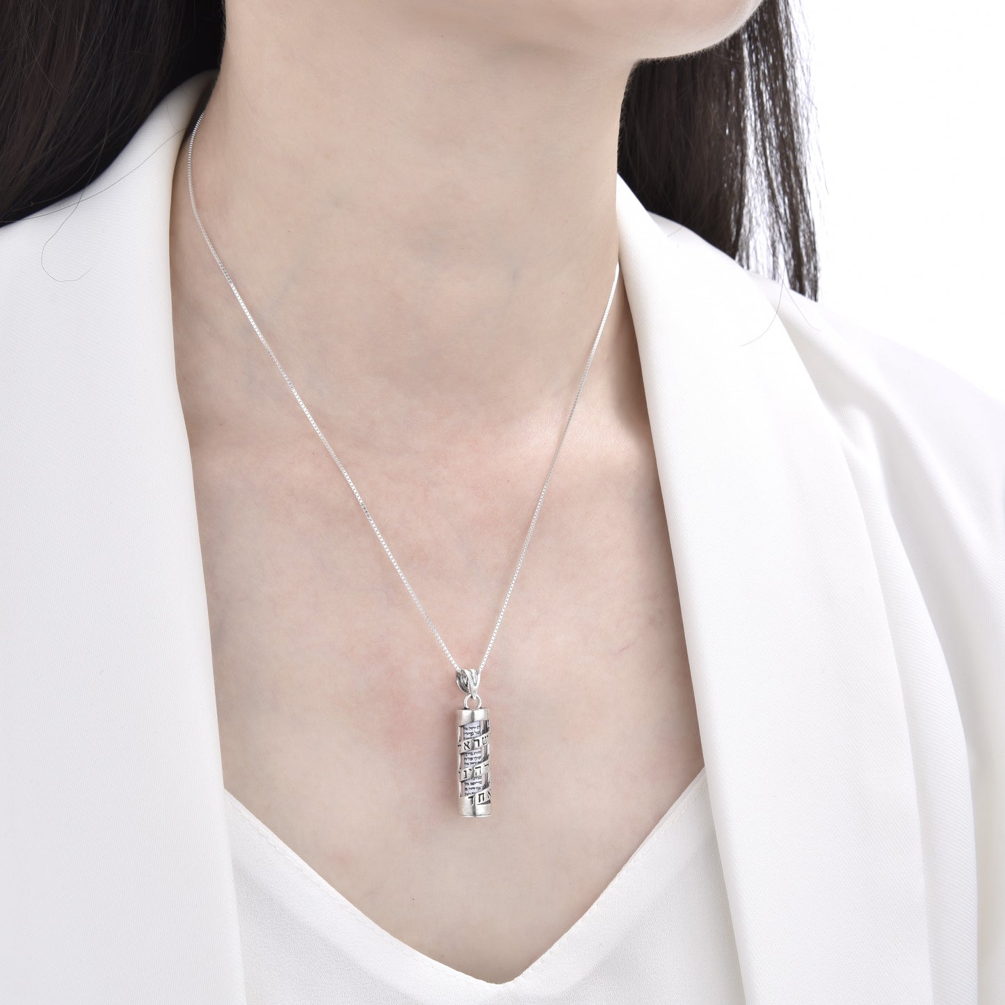“Shema Yisrael” Scroll Pendant- 925 Sterling Silver Mezuzah Necklace